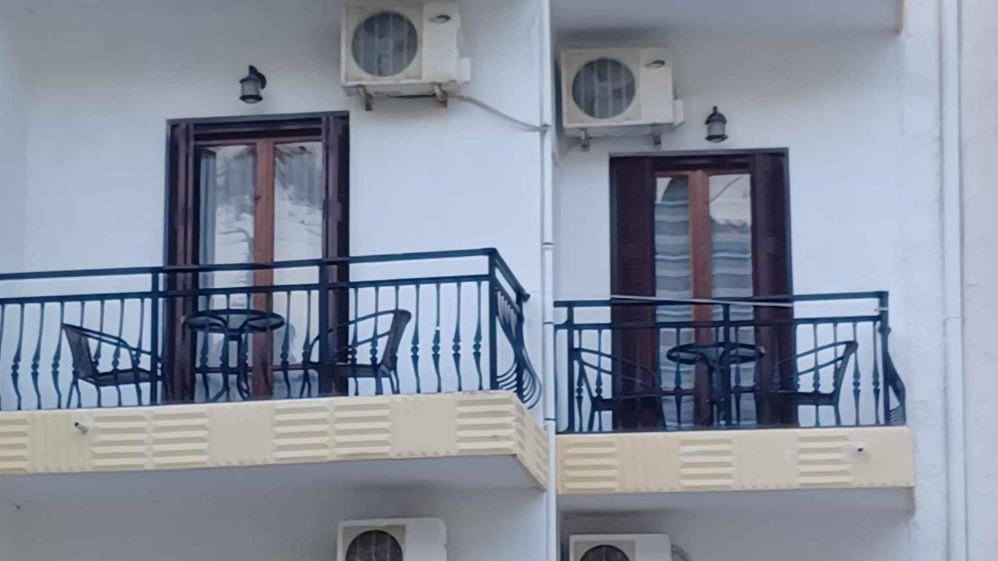 Hotel Rena Ágios Kírykos Exterior photo